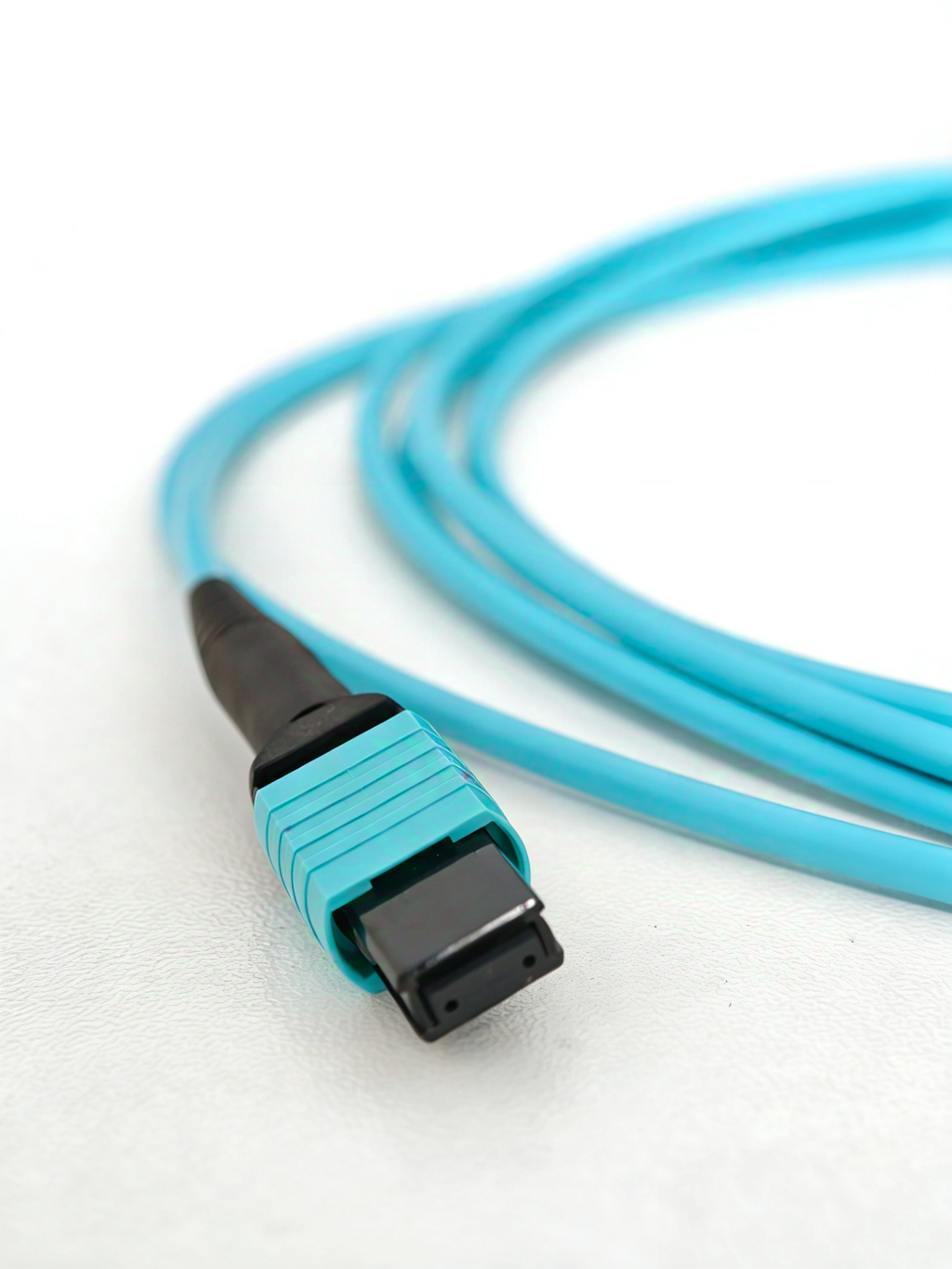MPO (Female) to 8x FC/UPC Fiber Optic Patch Cord, OM3 Multimode, 8 Fibers, LSZH Jacket, 1m, Aqua, for Data Center & Network Cabling