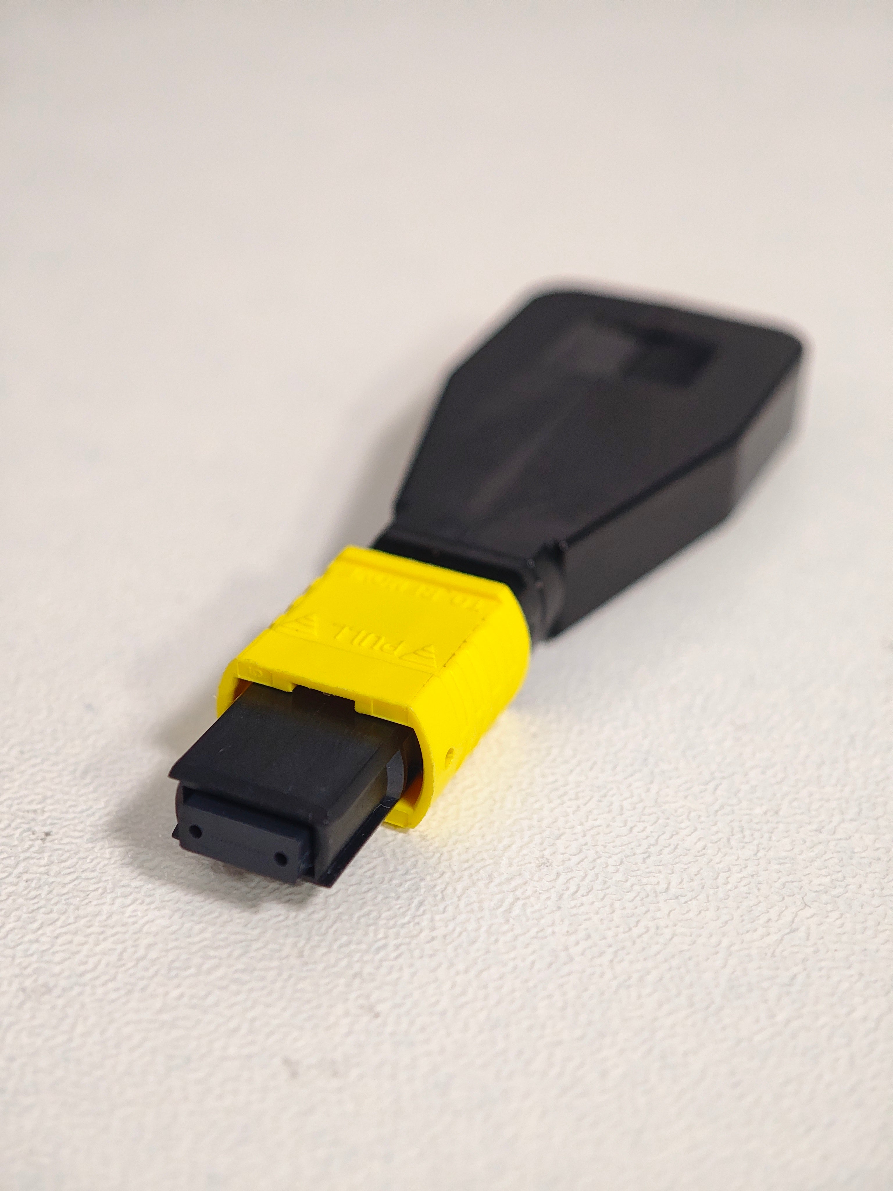 12 Core MPO OS2 Female Low Loss Fiber Optic Loopback Adapter for Network Testing