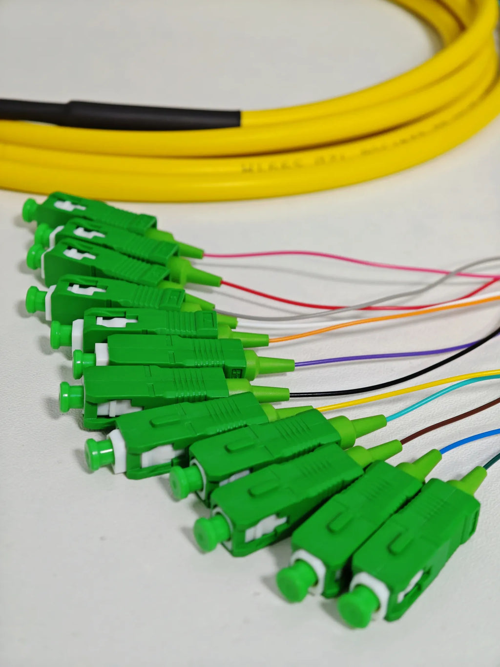 LC to LC APC Single Mode 12-Fiber LSZH Fiber Optic Patch Cord 3m, Yellow, for Data Center & Telecom
