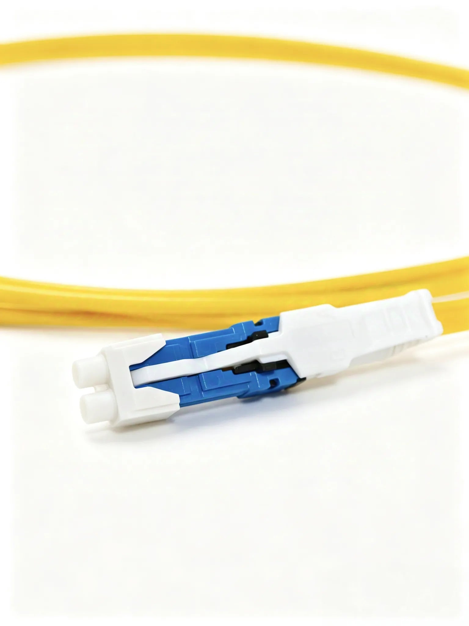 CS to LC Uniboot Push-Pull Single Mode Duplex LSZH Fiber Optic Patch Cord 3m, Yellow, for Network & Data Center
